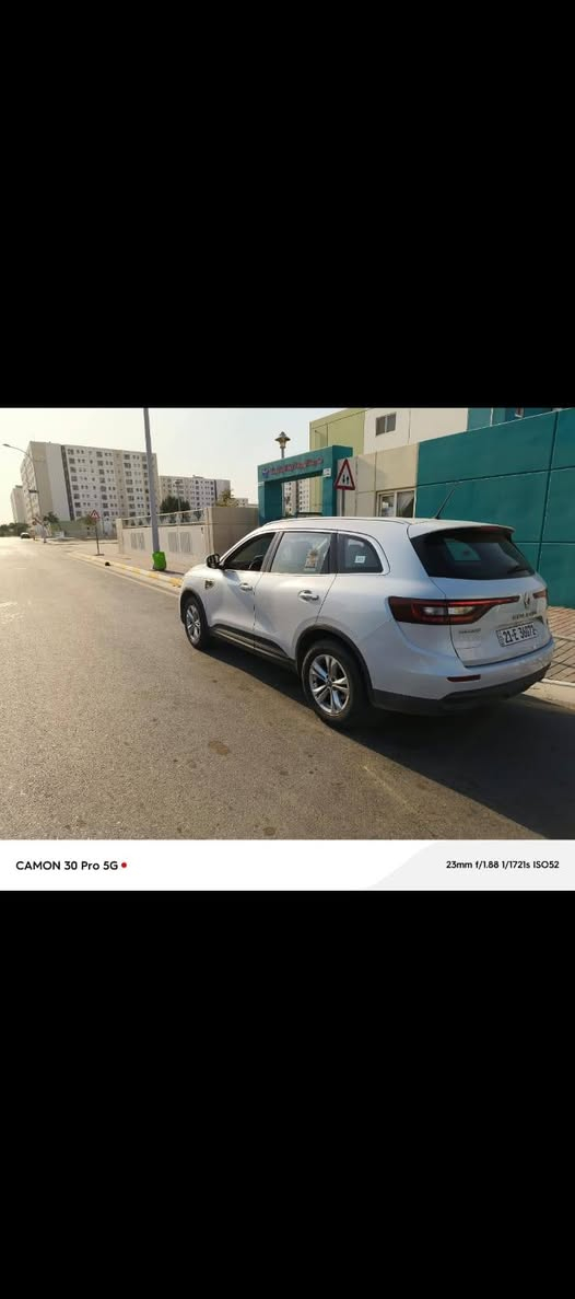السلام عليكم مكلف بلنشر اتصل ع رقم  سيارة رينو كوليوس موديل ١٩ مكفوله كفاله عامه رقم سليمانيه سنويه بسمي تحكم ستيرن جهتين اشاير بالمري حساس خلفي السعر ١٣٠ ورقه اتصل ع صاحب سيارة وتفاهم ويا بالتفاصيل ***********
