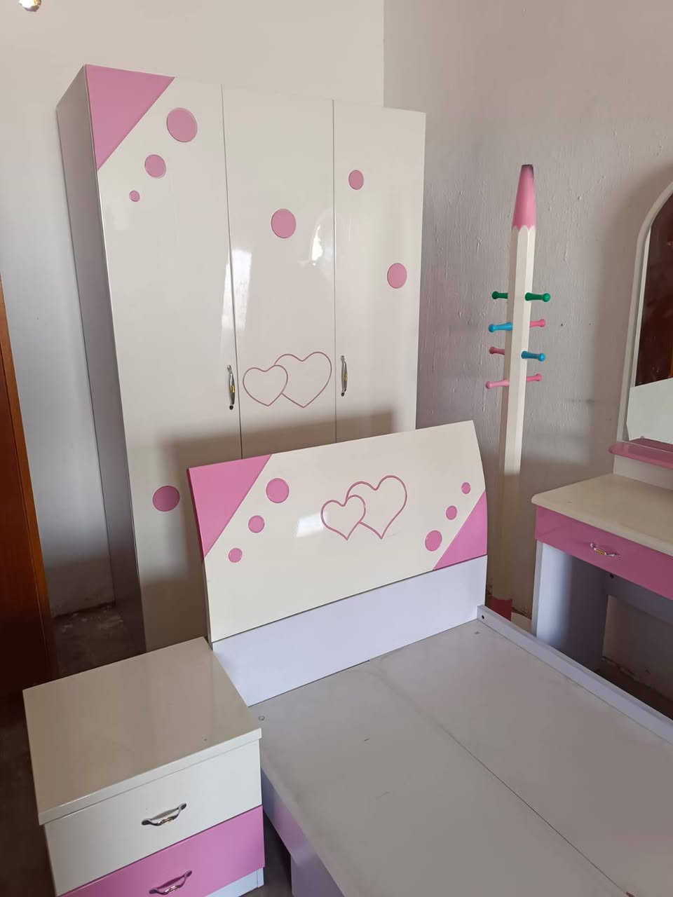 محلات الامير .وصوال غرفه تركي شرط جديد مامستخدم فقط مشدوده تكمه
للطلب  والاستفسار الاتصال  *********** عمر
*********** ابو عمر
او زورنه بالمحل  العنوان البو عجيل مجاور محطة الجوهره
