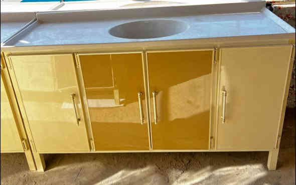 ياالله كاونتر مترين وسنك متر ونص مرمر بسسس 385 جديد
العنوان قضاء القاسم حي العسكري مقابيل مدرسه الهادي 
الاستفسار الاتصال على الرقم ***********
