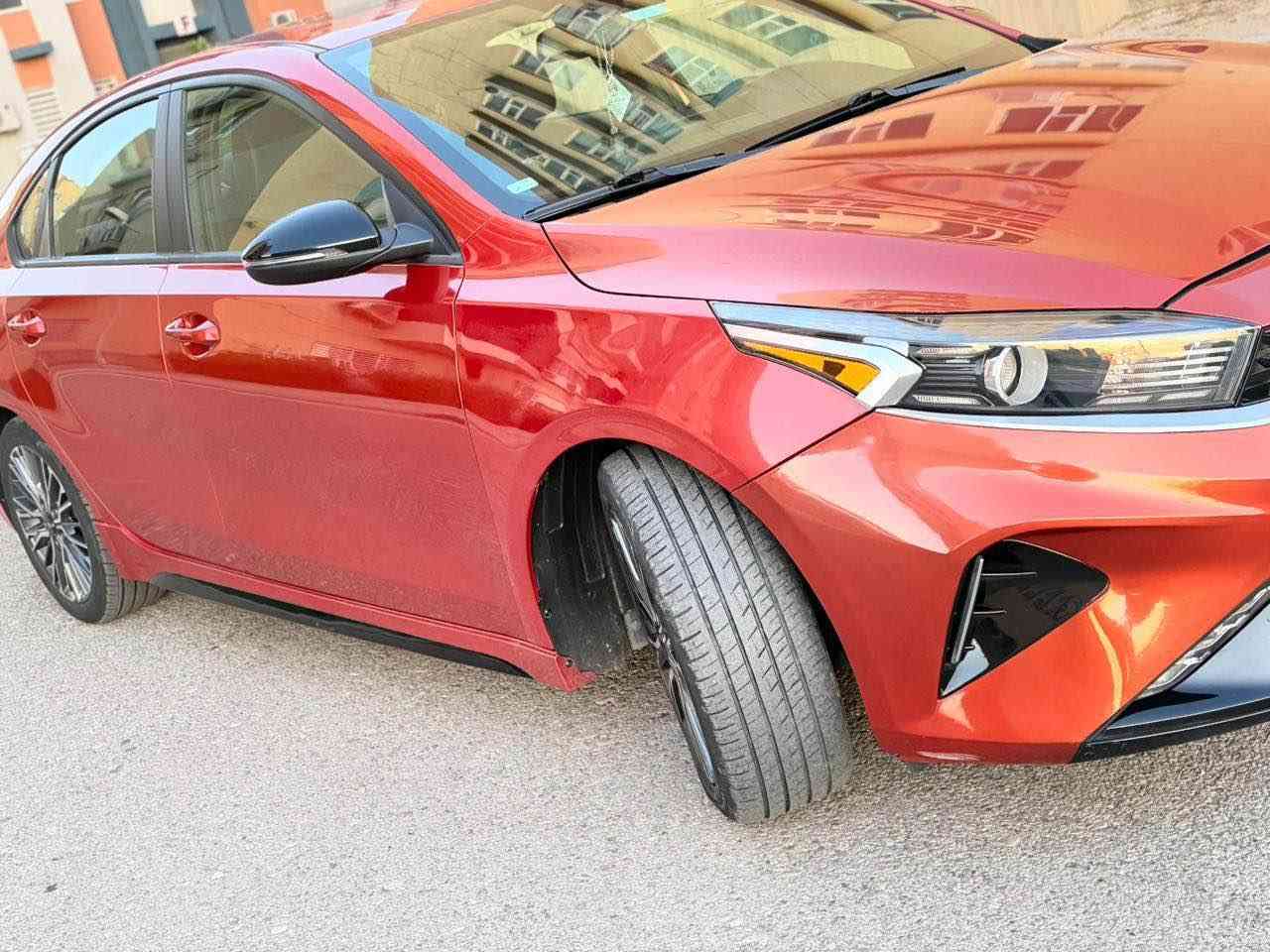 حبيبي forte Gtline
2022 محرك 2.0 تنفس طبيعي ماشيه 55 ألف km
حادثها بنيد مبدل ومصبوغ
وبيه باب السياق والصدر كلير 
وجاملغات اماميه صبغ 
فول مواصفات سلايد رادارات تحكمات فول ستيرن حرف D
هزه جديدة رقم أربيل بأسمي
تايرات جديده السياره جاهزه
السعر 140 
مكاني بغداد المنصور 
***********
موجود وتساب بغداد, العراق
