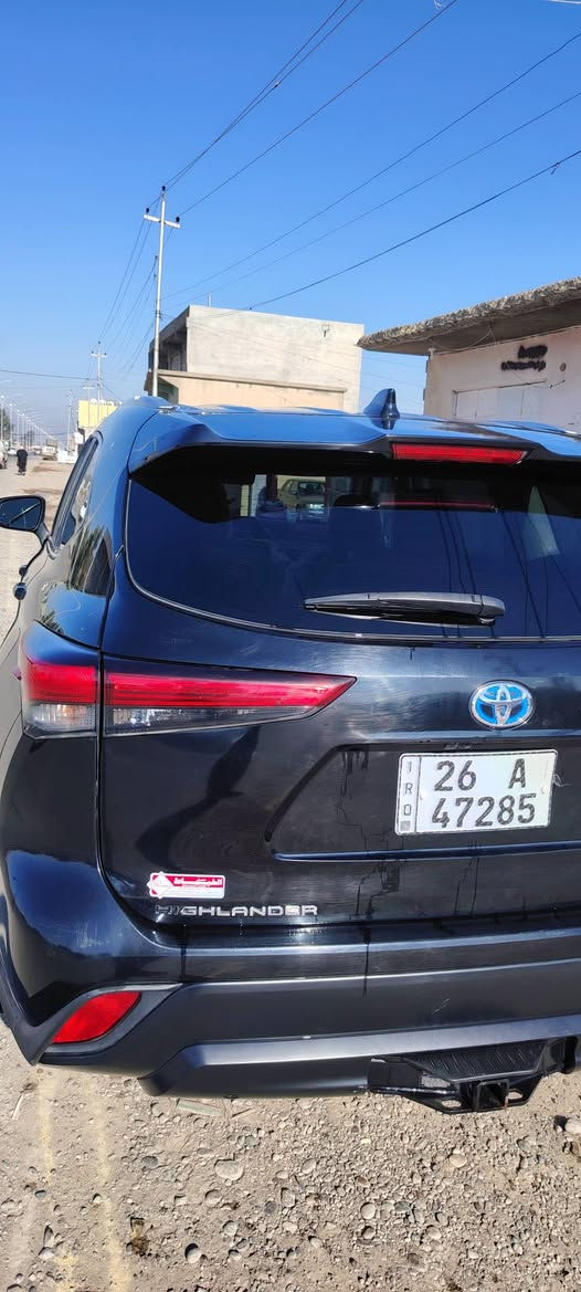 عندي سيارة هايلندر فول موديل ٢٣ باسمي رقم دولي صلاح الدين اربعه سلندر محرك هايبرد ٢٥٠٠ سوده فول ظرر فقط بونيد اراوس بتاهو اذا اكو ***********
*********** سعرها ٢٩٠ بيها مجال
