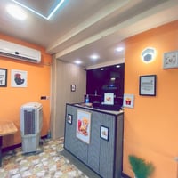 مطعم فاست فود للبيع جاهز من ديكور وموقع ومساحته ٨٠متر للبيع بسعر حلو و...