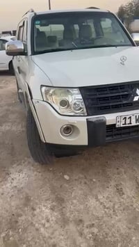 اخوان باجيرو حبتور 2009 محرك 3000 المرغوب يعني انسى صرف بنزين + بيها م...