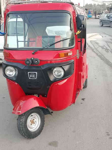 تكتك للبيع 2021شهر 11مكفولة من صبغ ومعجون مرقمة بسمي مكاني كربلاء 7300وبية مجال ***********
