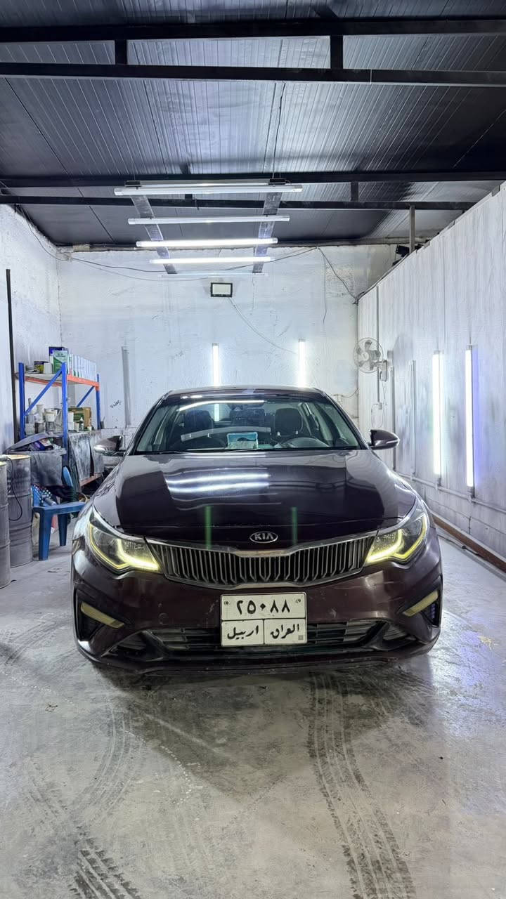 السلام عليكم ..
كيا اوبتيما 2020 للبيع 
مواصفات fe حادثها جاملغ وبنيد مصبوغات نفسهم سنوية ساقطة صار 4 اشهر 
السعر 135
مكان السيارة كربلاء
***********
