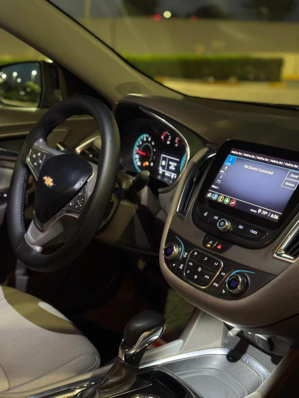 شوفليت ماليبو موديل 2021 مواصفات امريكي مواصفات LT فول بي پانوراما ((كوشن هيتر شاشه گه وره اوتوهولد بكلاين ليد ويل گه وره كوشن ماره با بصمة شغال دبل كير)) تنها 5 پارچه ي سبوغه ناوي هيج نه گرتوه پيشو پشتي كه بسه ارباك سوكان شان تقيوه 80 مايل روشتوه سنه وي هه زه هه مووي نويه سعري 109$ كه ميك معامله ژ.م *********** أربيل, العراق
