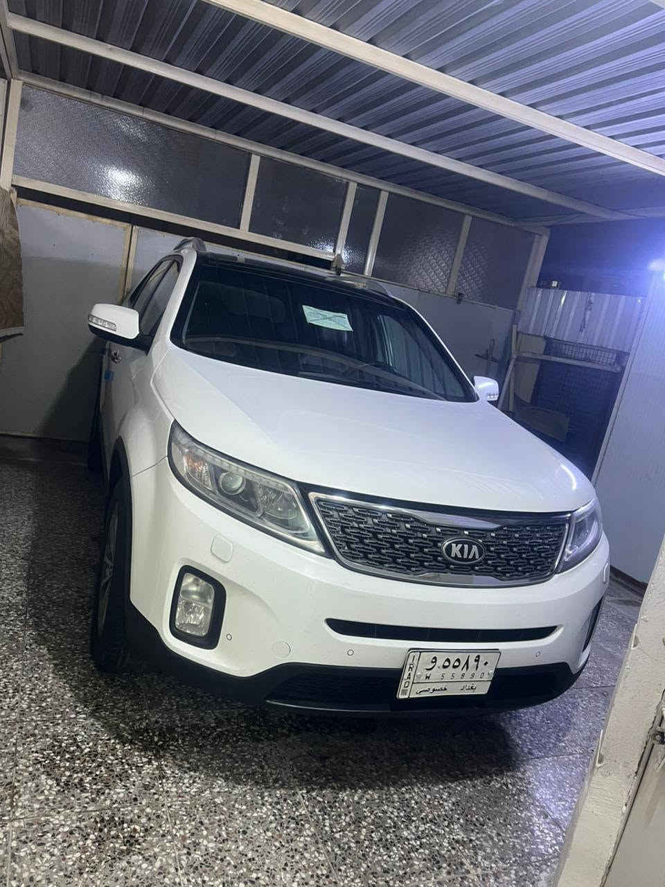 نات السلام عليكم سورتنو ٢٠١٤ خليجي فول موصفات واحد على وحد كويتي السياره بصمه وبناورما وكشجلد كهرباء تتفاء وتبريد بلكشن ٣ قطع تبريد ٧ راكب سته سلندر لايت زنون مري شفط فور ويل وبعد بيه هواي موصفات  سياره مكفوله كفاله عامه من كلشي للستفسار*********** بغداد

