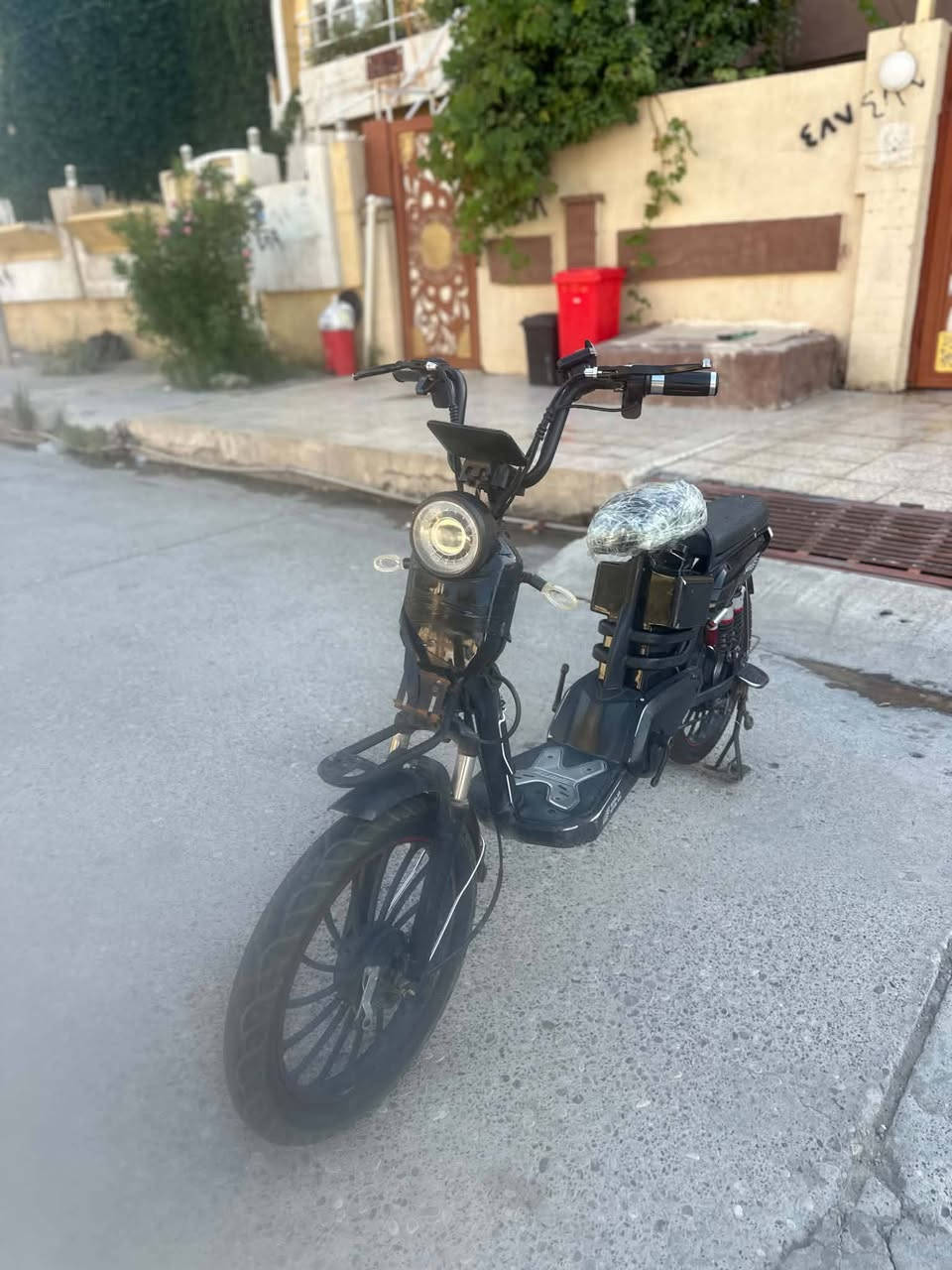 مطوره شحن  للبيع السعر 200وا بي مجال الرقم التاواصل  0774157265


**إذا كنت صاحب هذا الإعلان وتريد حذفه لأي سبب، رجاءا أرسل رسالة إلى الدعم الفني**