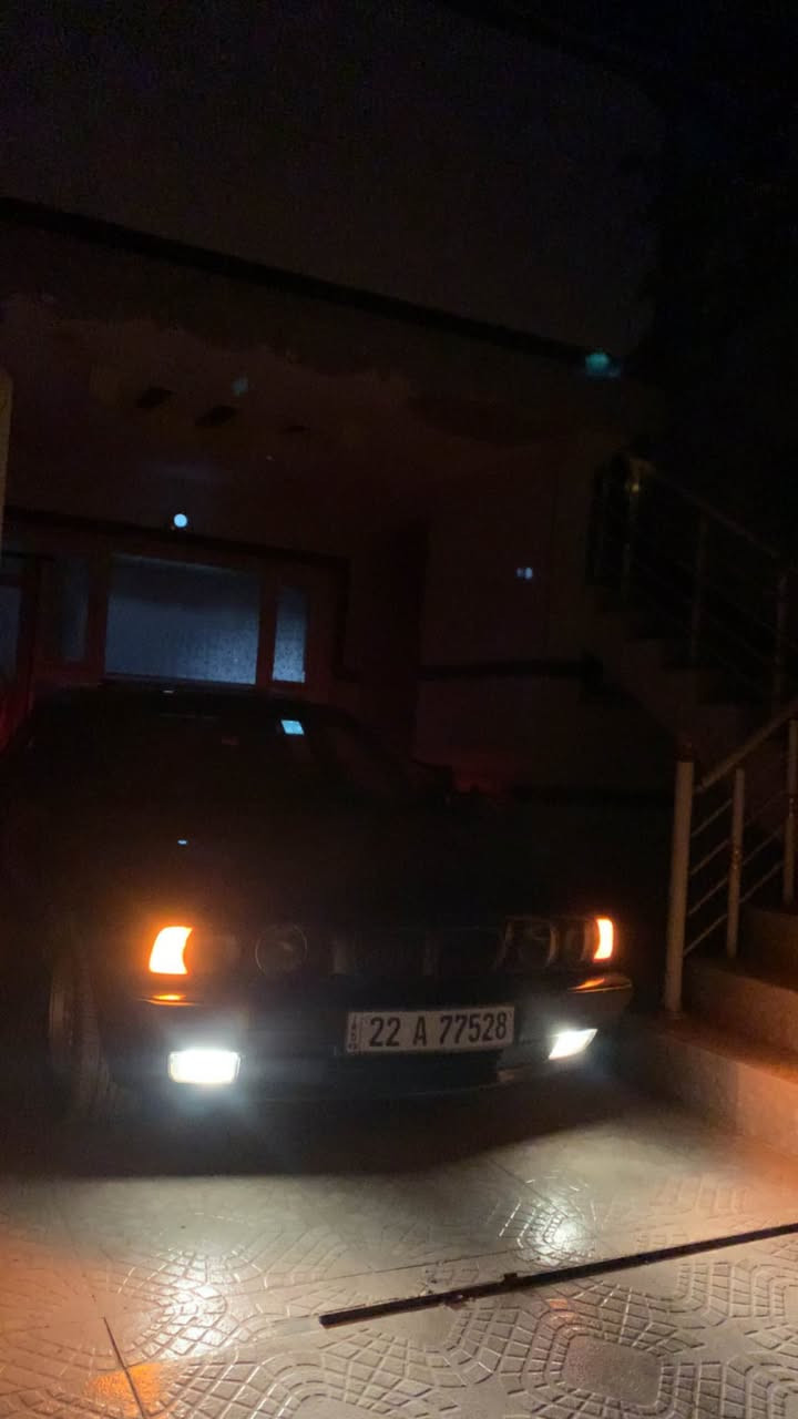 بیئێم مۆدێل ١٩٩١ چوار ویل تایه‌ی نوێی له‌سه‌ره‌ سبوخ بۆجوانی ناو خورفه‌ ره‌ش دوو جام كاره‌بای لایت زینۆن ده‌عامی بیلادی  هه‌ موو گیانی له‌سر بیلاده‌ سلایت دوو جام كاره‌با په‌رده‌ی پشته‌وه‌ سه‌نه‌وی نوێ به‌شه‌رت به‌ناو كردن وه‌كاله‌  واب زانم زه‌ربه‌یه‌كی لای سایه‌قی هه‌یه‌ ناوی نه‌گرتوه‌ شایه‌نی باس نیه‌ گێر مه‌كینه‌ به‌شه‌ر ٥٢٠ گێر عادی ته‌برید هه‌موو گیانی به‌شه‌رت ئیتر بۆ خۆشت فه‌حس هه‌یه‌ موشته‌ری نیت نه‌ سه‌ری خۆت بهه‌شێنه‌ نه‌ سه‌ری من أربيل, العراق


**إذا كنت صاحب هذا الإعلان وتريد حذفه لأي سبب، رجاءا أرسل رسالة إلى الدعم الفني**