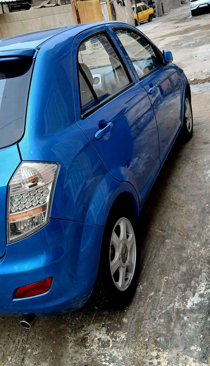 السلام عليكم سيارة نسائية فاو v2 مكفولة
موديل 2013 نضافة 99% سيارة نضيفة كلش 
ماشية 69 كيلو
رقم بغداد انكليزي هزه كاملة تحويل مباشر 
محرك 1400
كير اوتوماتيك 
جام كهرباء
سماعات تخم
سويج وجهاز قفل
تخم تاير جديد سيارة اي نقص مابيها 
السعر 55ورقة بي مجال 
مكاني البياع تقاطع شرطه الخامسة 
***********
