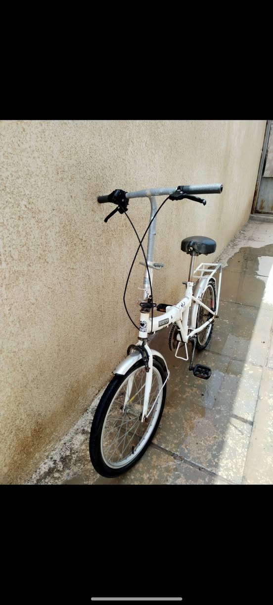 باسكل للبيع ابو العكرب  ينطبك هم حجم 20 جديد بس ستان نقص سعر 65 وبي مجال قليل *********** موجود واتساب هم
