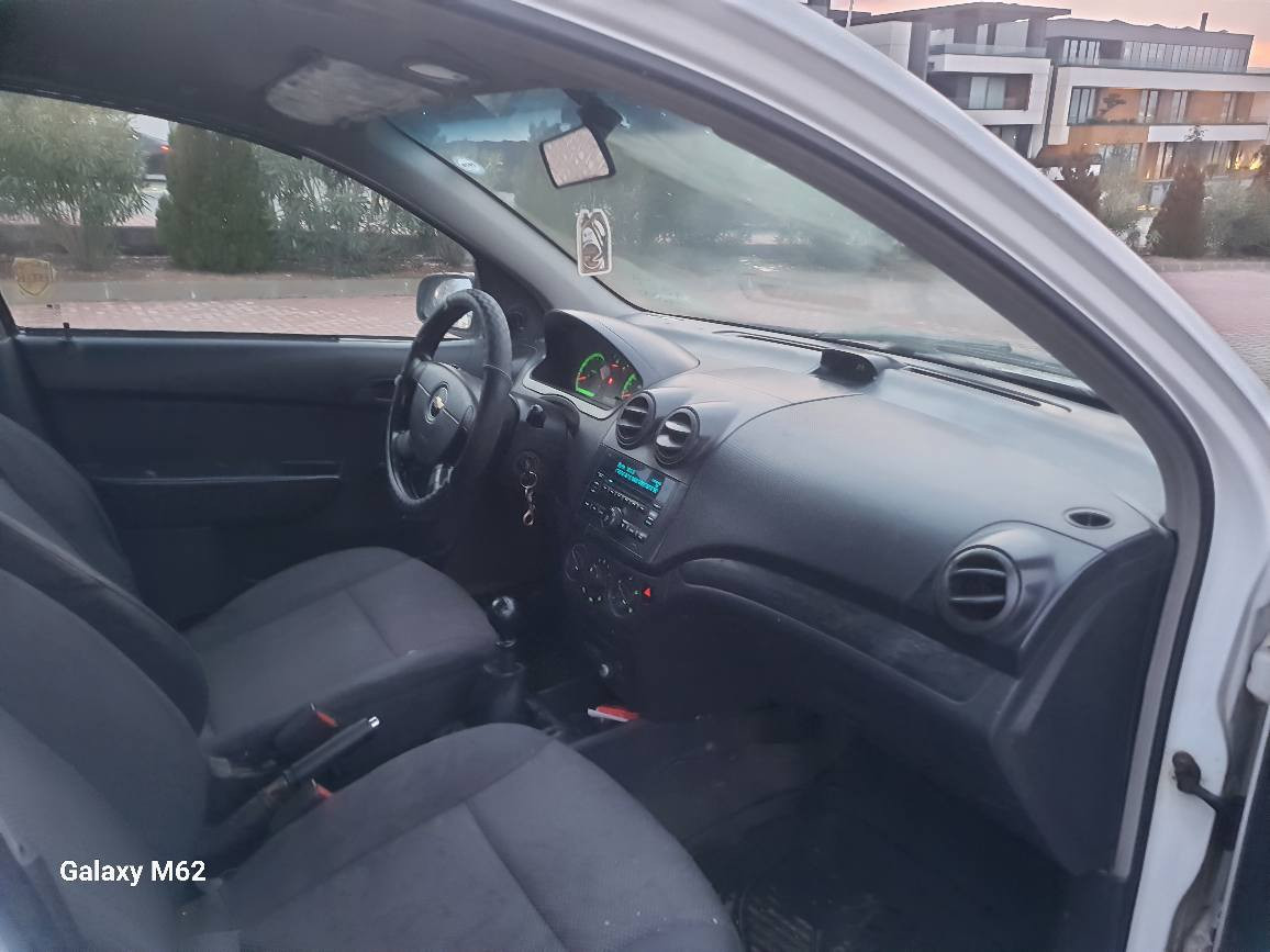 ئەڤیۆ2010مەکینە گەورە گێڕ عادی ڕەقەم سلێمانی سەنەویو ژینگەی تا2027 تازە تەبرید ساردو گەرم بەشەرتی گێڕو مەکینە تایەی تازە 4پارچەی پەمپە لەسەر ساخی قرچێکی پێ شی هەیە کە شایانی باسکردن نیە بێ تەقەوڕەقە سەیارەکە بێ مەسروفە ماڵی دۆستە 56$*********** لەسلێمانیم السليمانية, العراق
