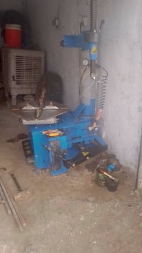 شباب ورشه بنجر للبيع ادوات كامله كبريسر حجم 600 خالعه حجم 24 مكلف بنشر...