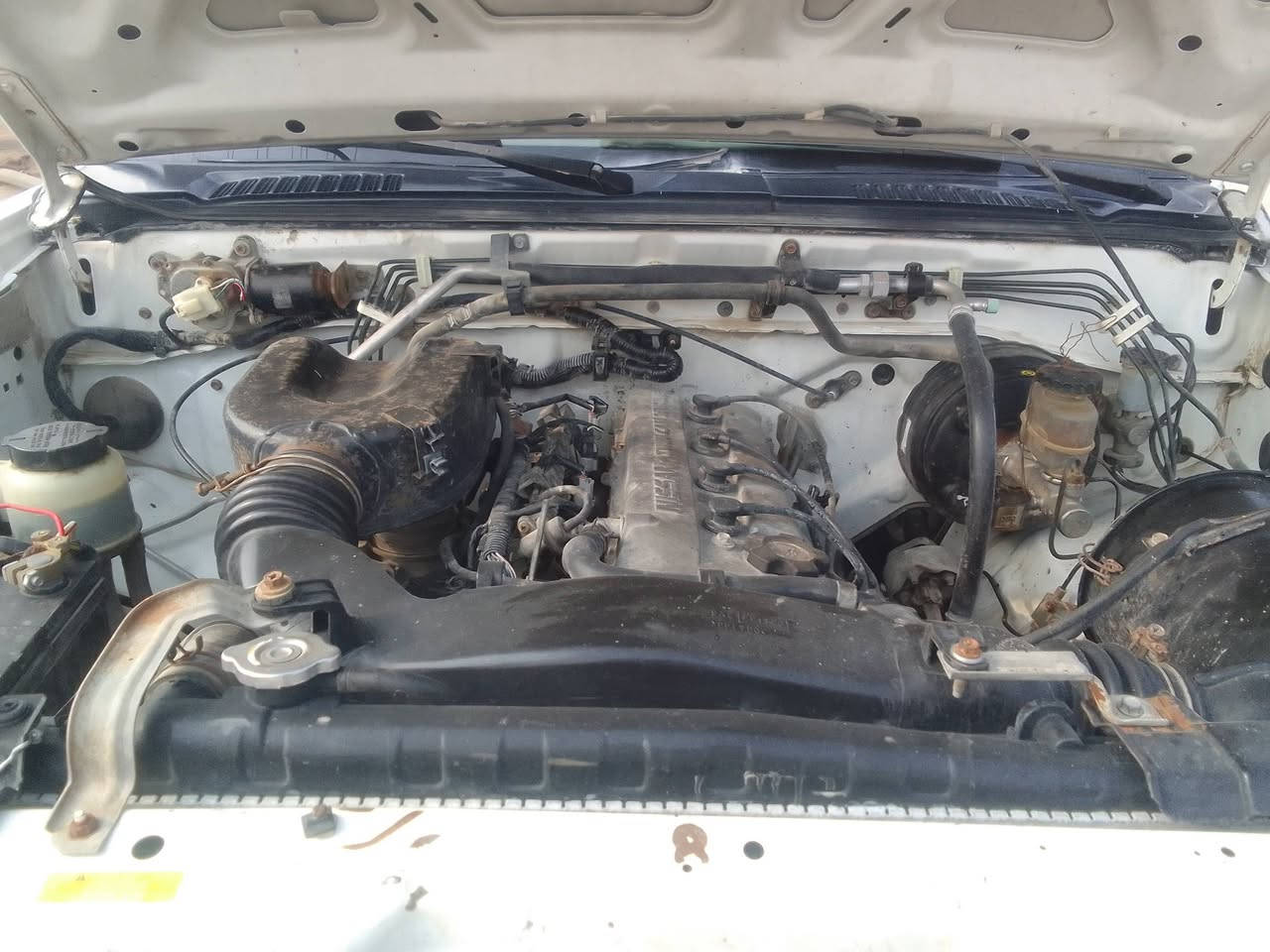 السلام عليكم
سيارة نيسان موديل ٢٠٠٩ياباني اصل 

سياره مكينة وكير شرط باتري جديد تهم تأير جديد نظيفه فول المكان السماوة المركز

السعر ٩٣  بيع مستعجل

***********
