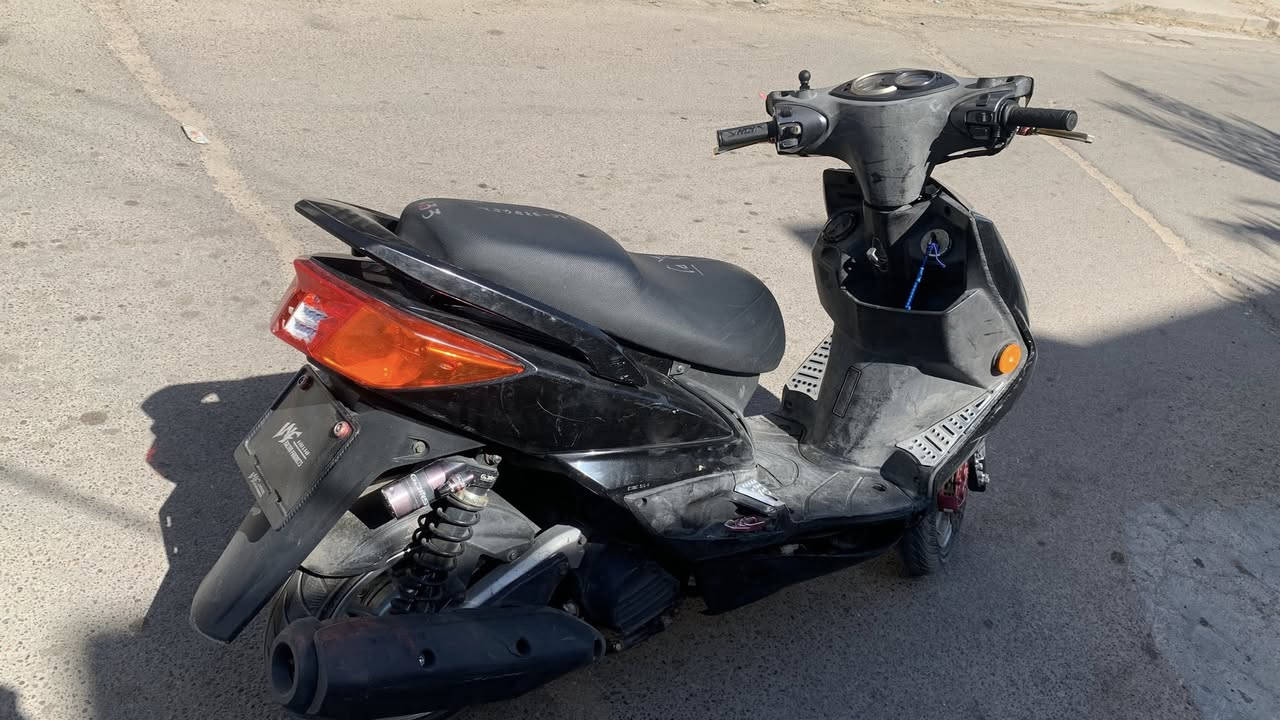 سكنز فحل بلادي  مكفوله  950
بغداد تقاطع درويش 
***********
