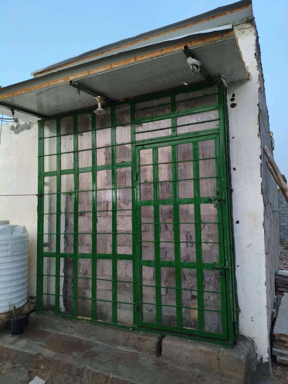 السلام عليكم من رخصه مدير الجروب عندنا هاي الجامخانه للبيع الارتفاع مترتين وستين والعرض مترتين ونص مكانه بالكوفه بالبراكيه سعرها 175 نريدها خلي يطب لي خاص


**إذا كنت صاحب هذا الإعلان وتريد حذفه لأي سبب، رجاءا أرسل رسالة إلى الدعم الفني**