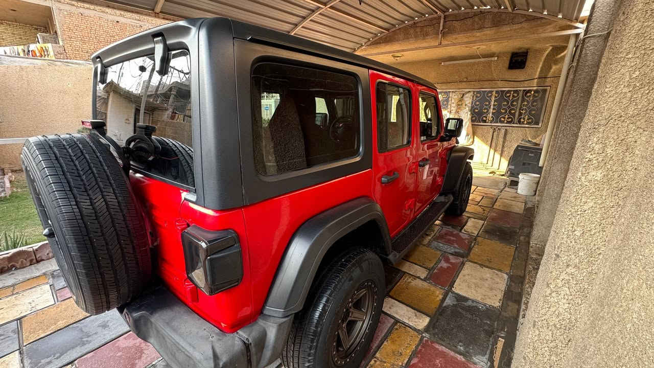 جيب رانكلر 2019
كشنات جلد اسود 

لايت led

بروجكتر عدسة

بك لايت led

 شاشة جبيرة

 ويل 16

محرك 6 سلندر  3600 

نظيفة جداً بدون اي نقوصات

السقف فايبر 3 قطع قابل للأزالة

ضررها سطحي بابين و جاملغ و صور الحادث موجودة بالمنشور بدون دواخل

رقم بغداد جديد بأسمي

السعر 23 بيهه مجال بسيط 

مكاني بغداد اليرموك 4 شوارع

للأستفسار 

***********
