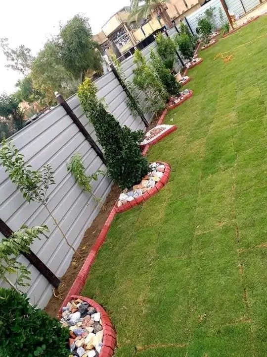 نعمل جميع انواع الحدائق كرسته وعمل ..
ثيل هندي 
زميج نهري
ديكور حديث
منظومة مرشات
للتواصل واتساب***********
