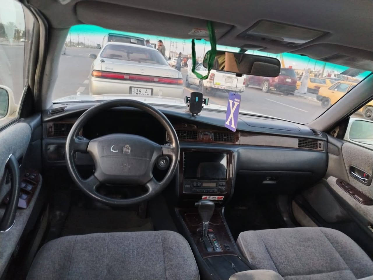 راس الثور كرستال موديل ٩٧ رقم بصره مكفوله من ضربه والنقل حداده تخم تاير سياره مسستمه دشبول بطاين جدد شاشه ايباد مسجل دماد رقم انكليزي سنويه ال٣٠ راعيهه ابن عمي يريد تحويل علمآ السياره كصة قماره فقط.. سعر ٨٣ مجال قليل مكاني بصره رقم *********** البصرة, العراق
