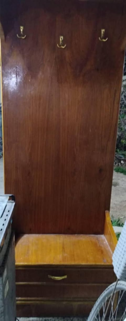 السلام عليكم
غرفة نوم كاملة للبيع بسعر 275 وبيها مجال 

مستعجلين على بيعتها


**إذا كنت صاحب هذا الإعلان وتريد حذفه لأي سبب، رجاءا أرسل رسالة إلى الدعم الفني**