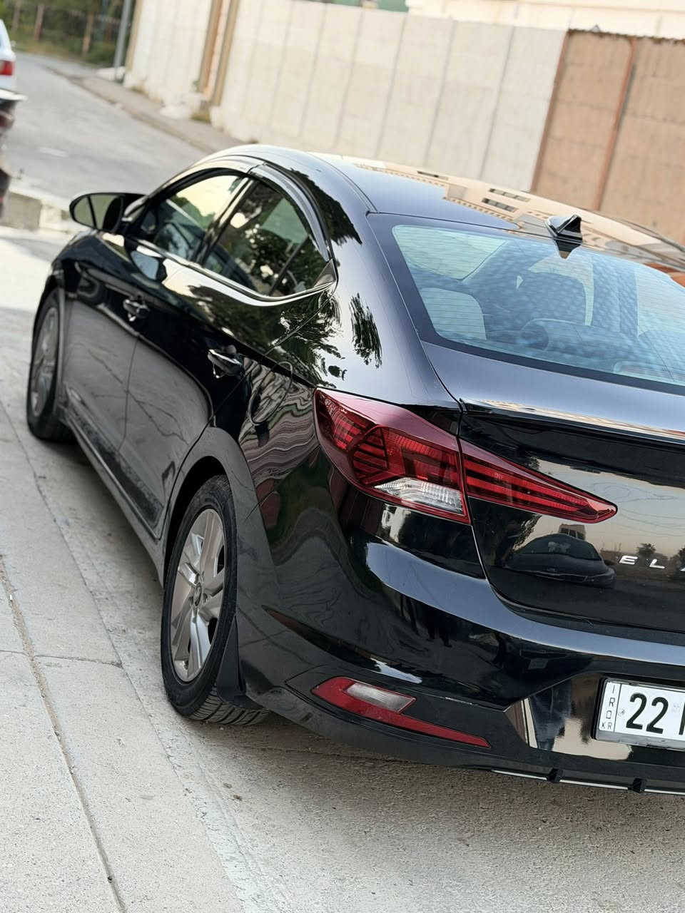 للبيع نقد فقط
النترا 2019 رقم اربيل الجديد شرط الوكاله والتحويل 

مواصفات نص فول رادارات

 شاشه جبيره 

ثلاثه انضمه قياده 

تحديد مسار 

رادار امامي 

شاشه اعطال 

مثبت سرعه

وبعد مواصفات معروفه 

ماشيه 99 الف 

محرك وكير شرط وعلى وضع الشركة مامفتوح برغي بيهم 

محرك 2.0 دوش شركه 

كير اي تي At شركه 

سيارة جديده وجاهزه ماتصرف عليها دينار 

الضرر ربع بوند فقط بدون دواخل بدون ايربك نهائي بجمها كبس بدون ضرر داخلي 

سيارة حلوة واحلى من الصور   مابيهاااا ملاحضاااات

السعر 125 وبيها مجال قليل

للاستفسار 

***********

موصل الايسر
