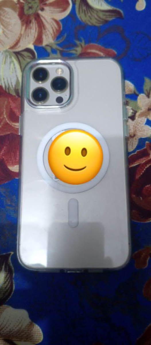 ايفون ١٢ برو ماكس ذاكره ٢٥٦ الجهاز زلغ مابي فقط كسر بل ابلازمه الجوه يعني مو بل شاشه بطاريته ٧٧ سعره ٤٥٠
 مكاني بصره ٥ميل ‭٠٧٨٥ ٣٦٣ ٠١٩١
دبل خط البصرة, العراق
