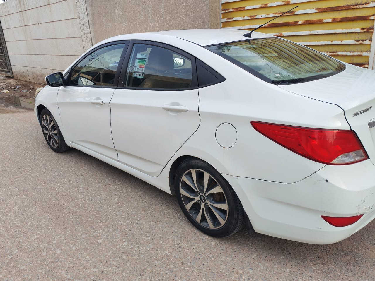 السلام عليكم
اكسنت ٢٠١٦ خليجي بصرة مصبوغة حزام باسمي سنوية ل ٢٠٢٩ السعر  ٩٠  الرقم ( *********** )
