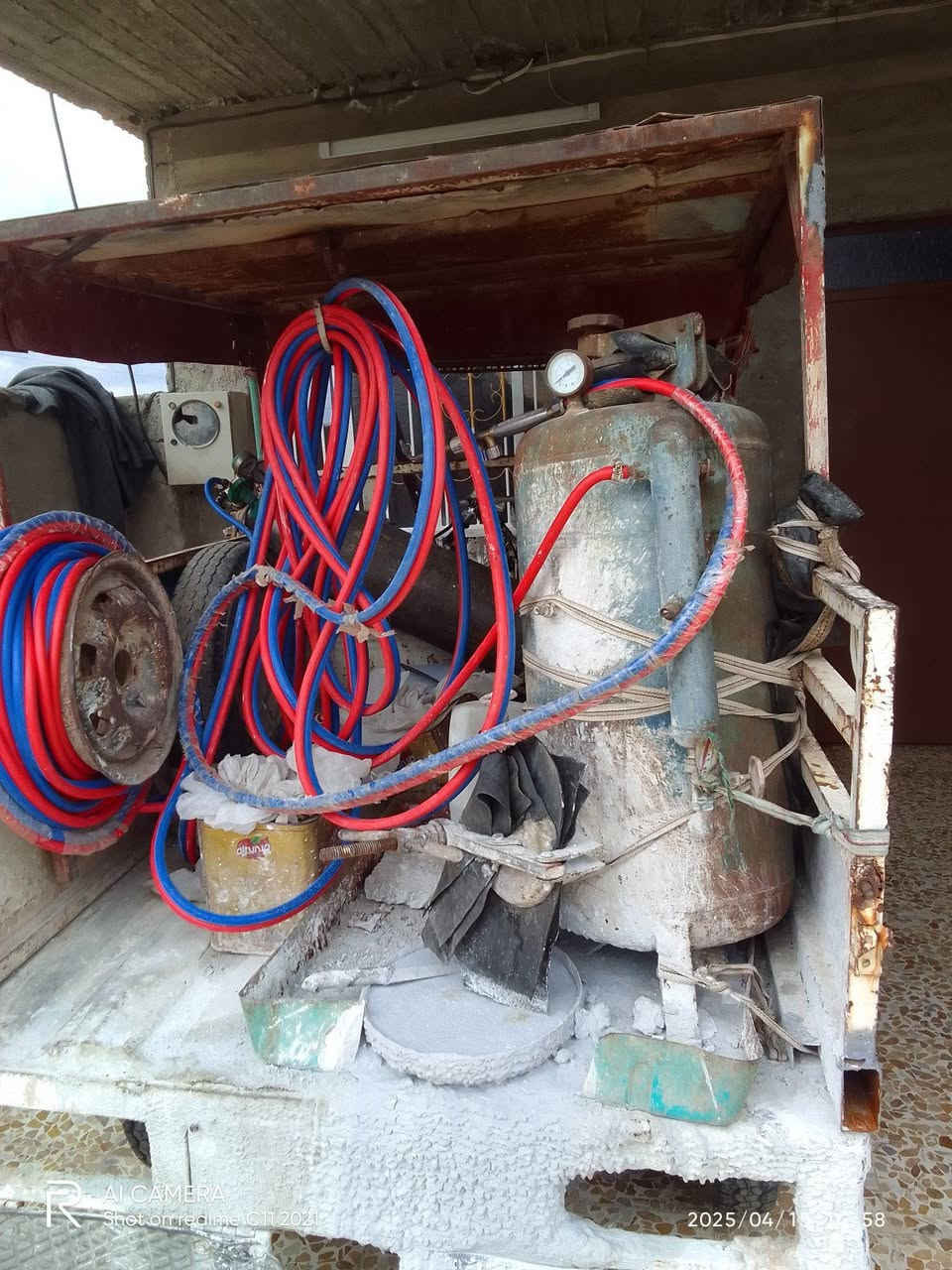 السلام عليكم لحيم متجول تانكيات وكيزرات وصالصات اجيك يم باب بيتك بس اتصل وتدلال ***********
