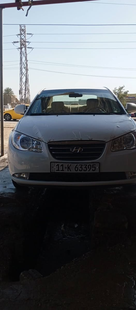 السلام عليكم ورحمه الله اخوان النترا 2010 خليجي سياره مال بيت خير من الله مكينه 1600 تدفئه وتكييف كلشي شغال سياره جاهزه من كلشي وباقي التفاصيل الاتصال على الرقم التالي ***********
