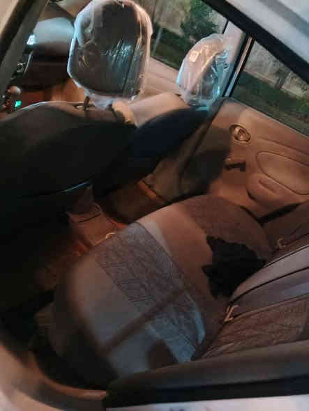 السلام عليكم 
للبيع نيسان صني 2024 هندي سياره ماشيه( km 4677 ) سياره بحالة الزيرو طلعته من الشركه 7/1 مكفوله كفاله عامه حتى من الشخط وبعده تحت الضمان ضمانه 3 سنوات السياره بسمي سعره 137 وبيه مجال مكاني بغداد الرصافه الاعظميه اي استفسار عل رقم *********** 
رجاءً اي شخص متعجبه السياره او سعره لا يعلق
