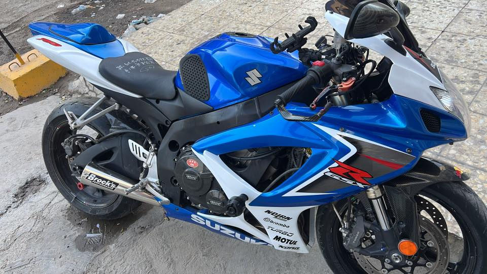 حبايب جكسر مكينه 600 للبيع دراجة كفاله كير ومكينه سعر 34 ورقه عنوان بغداد ***********
