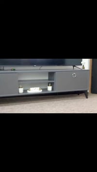 ميز بلازما للبيع العرض 180 ارتفاع 50.   وهذا رقمي 07703438186