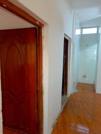 للايجار مشتمل طابق ثاني في الشعب الديوان شارع 25 يحتوي على غرفتين وحول...