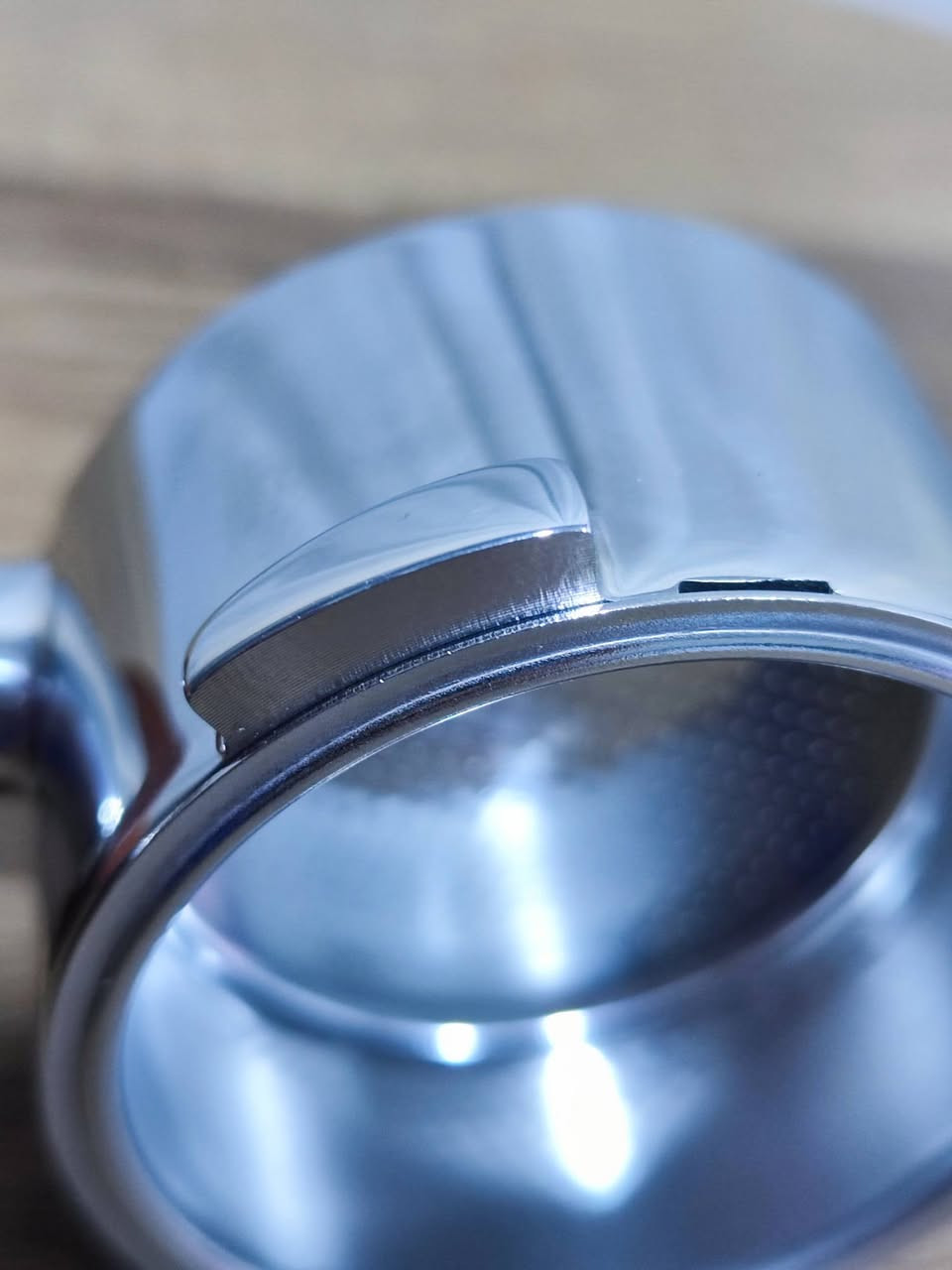 بروتافلتر
٥١ ملم
٣ شفرات خشنه
يحوي باسكت مكشوف كوبين
يده خشب وكوالتي عالي ووزن ثقيل

السعر ٢٣ الف


**إذا كنت صاحب هذا الإعلان وتريد حذفه لأي سبب، رجاءا أرسل رسالة إلى الدعم الفني**