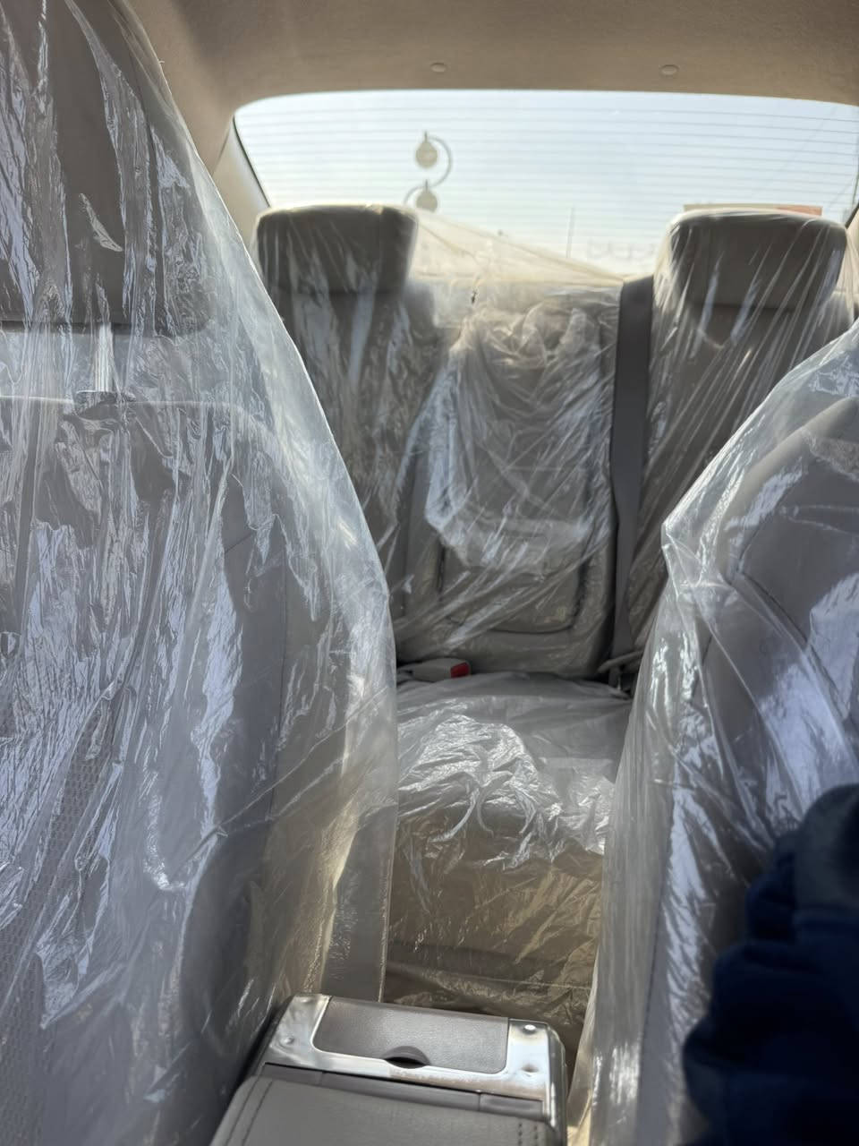 سلام عليكم نيسان سني موديل 2024 ماشيه 6400 بغداد بسمي ثاني يوم احول سعر 127 ومجال قليل 

رقم الهاتف *********** 

سياره بغداد البلديات غير متواجد ع الفيس
