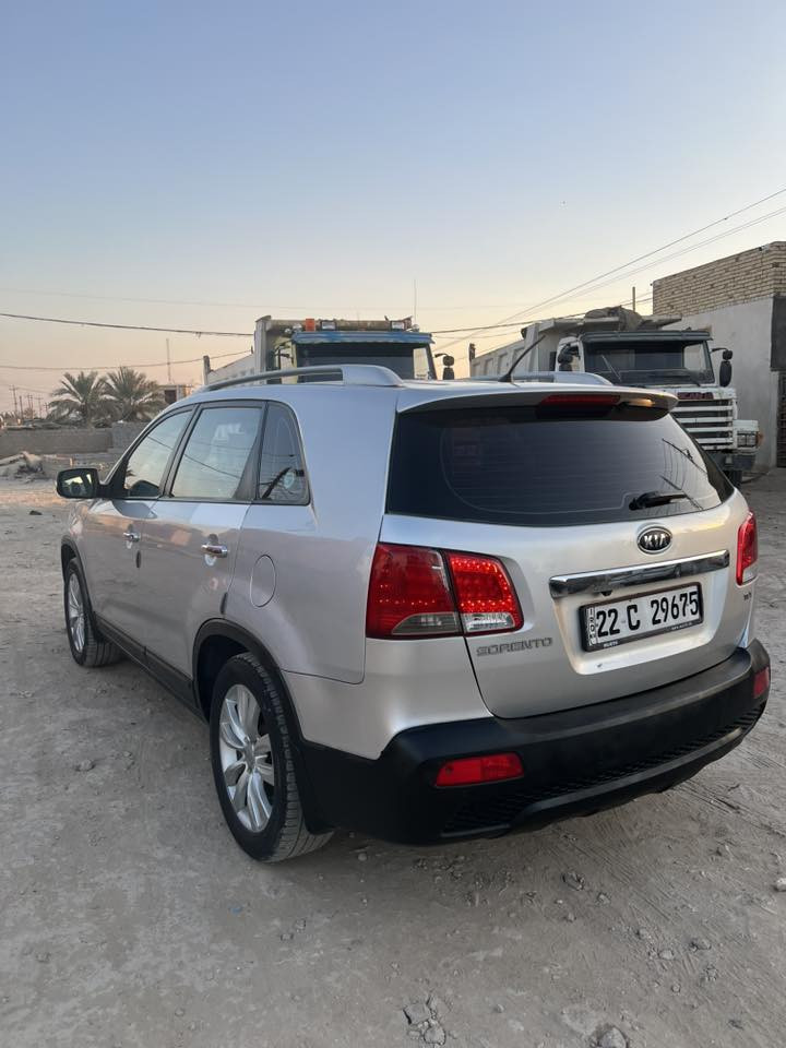 الله 
سورنتو 2013 كصه جطه دخول جديد 
كاز 7 راكب فول ماعده الفتحه 
متومه شمالي طبق الاصل رقم انكليزي 
مكاني ناصريه الشطره  السعر 53
***********
