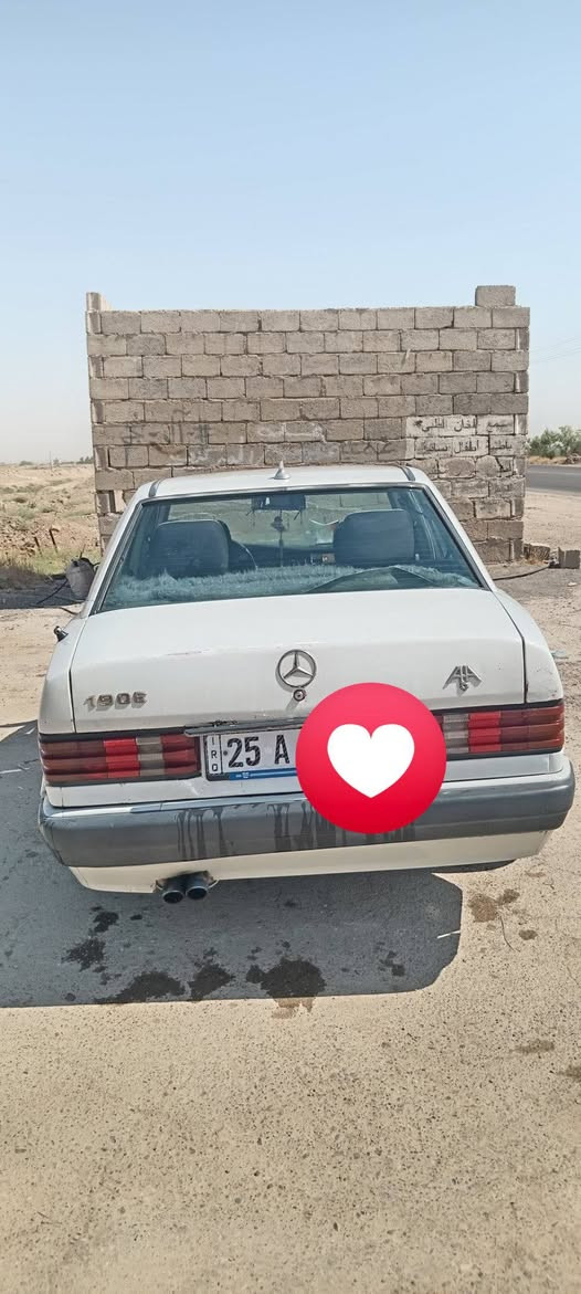 سلام عليكم سياره مرسيدس للبيع رقم جديد دولي كركوك السنويه ل 30 بطاقه بنزين سياره شرط كير محرك صدر جديد السعر خاص رقم الهاتف *********** ويرهم مراوس
