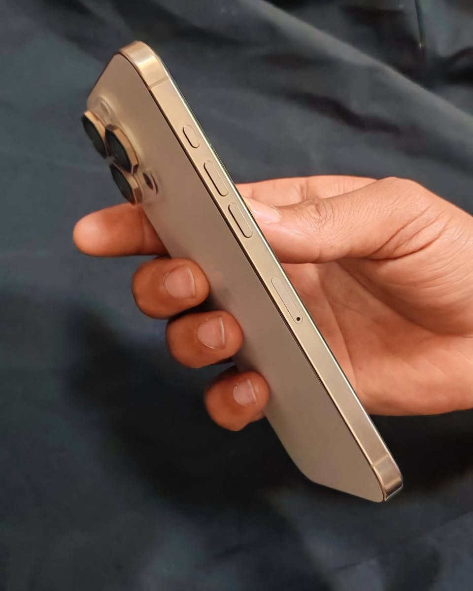 السلام عليكم *
ايفون 16 برو ماكس

بطاريه 98
نضافه 100٪
مكفول من الشخط
كامل ملحقاته
ضمان ABM

 قبل 10 ايام خلص ضمان
عربي شرق أوسط

السعر 1375
مكان الأمين 2
هاتف:***********
