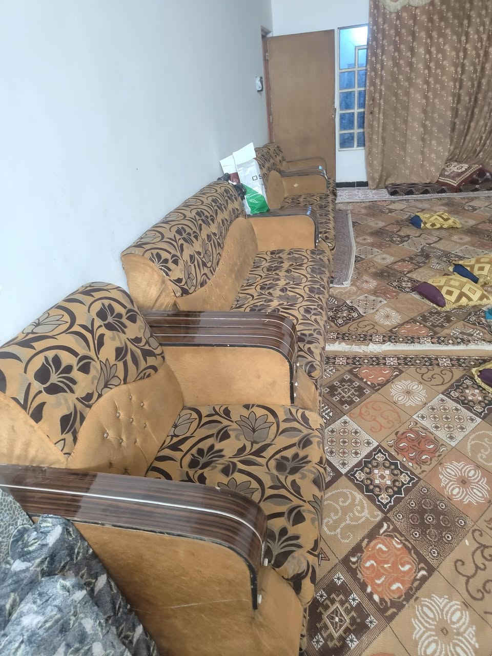 تخم وسبلت كنتوري البيع ***********
