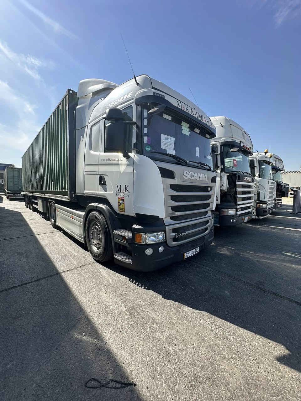 البيع


**إذا كنت صاحب هذا الإعلان وتريد حذفه لأي سبب، رجاءا أرسل رسالة إلى الدعم الفني**