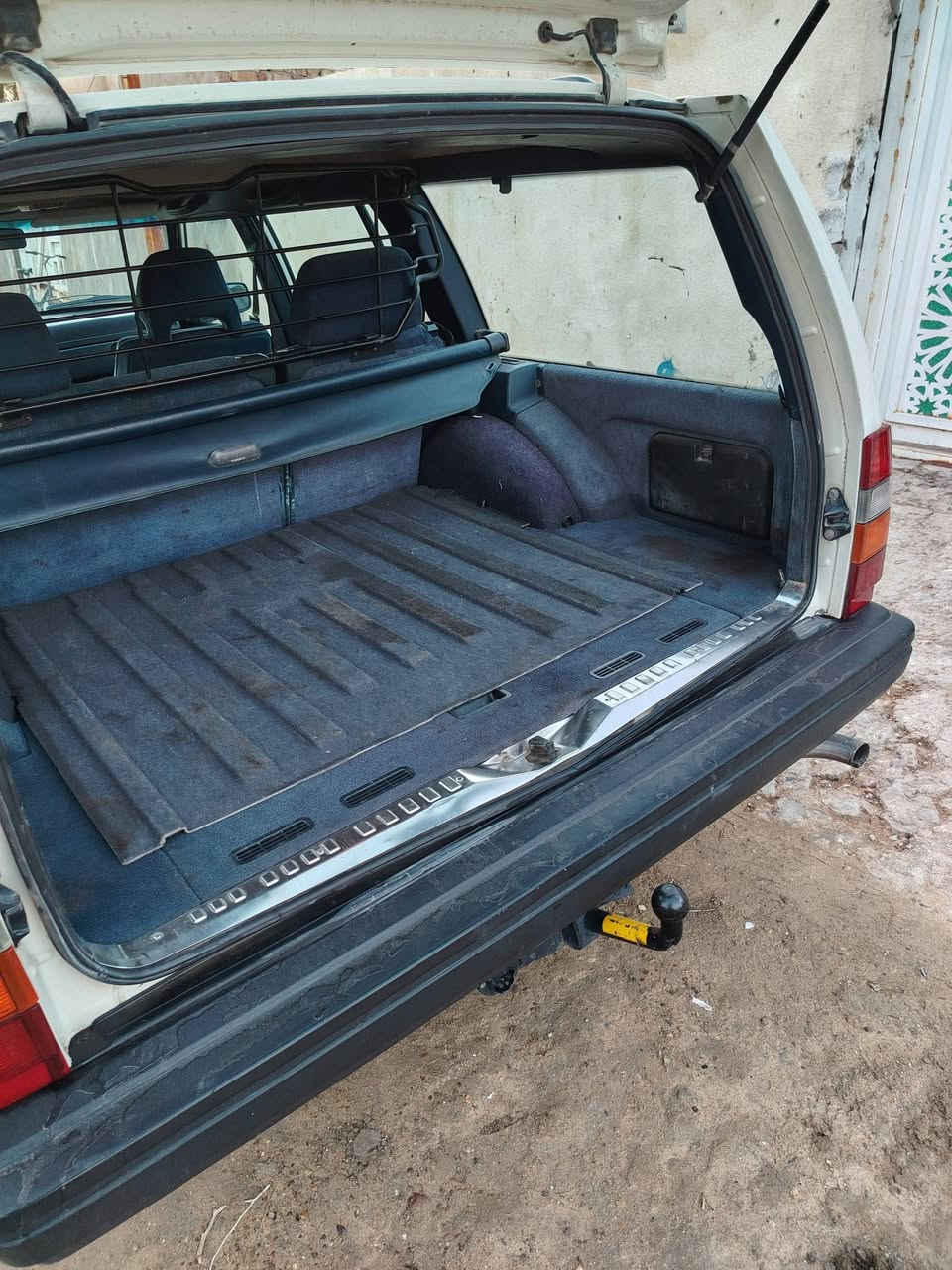 السلام عليكم للبيع موديل 90 940 ماكينه تيربو سياره على البلاد تبريد تدفئه شغالات سعر 90   ***********
