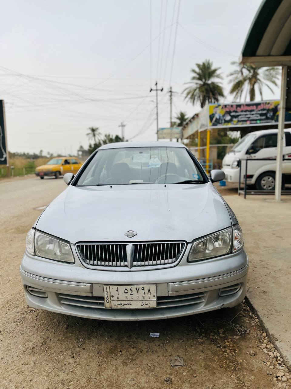 السلام عليكم نيسان سني موديل 2000 رقم بابل مداور ثاني يوم گير مكينه حاويه جدد مكان  بابل الكفل *********** السعر 58
