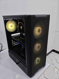 تجميعه كل القطع جديده عدا الكرت مستعمل كراتين موجوده r5 5500 b450 msi ...