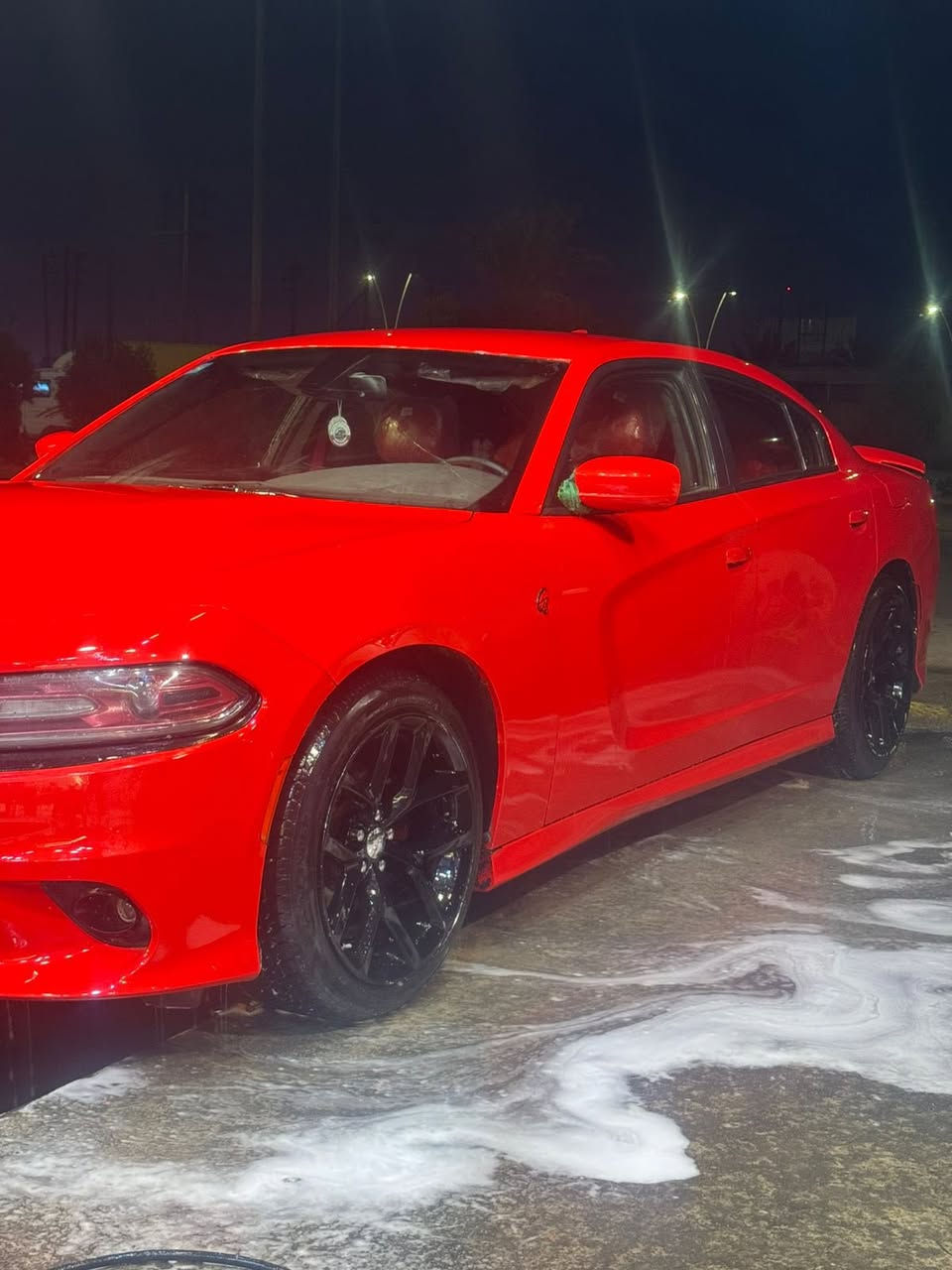 جارجر ١٦ رقم بغداد سنويه جديده ١٦ اصل لون احمرطماطهً  كنديه تغرير مكينه ٦ لسندر
السعر ١٩٣
رقم ***********
