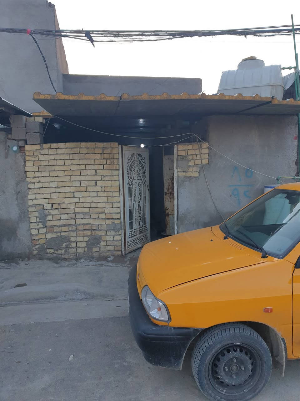 دار للبيع البلديات المعسكر   ٤١ متر  ***********
