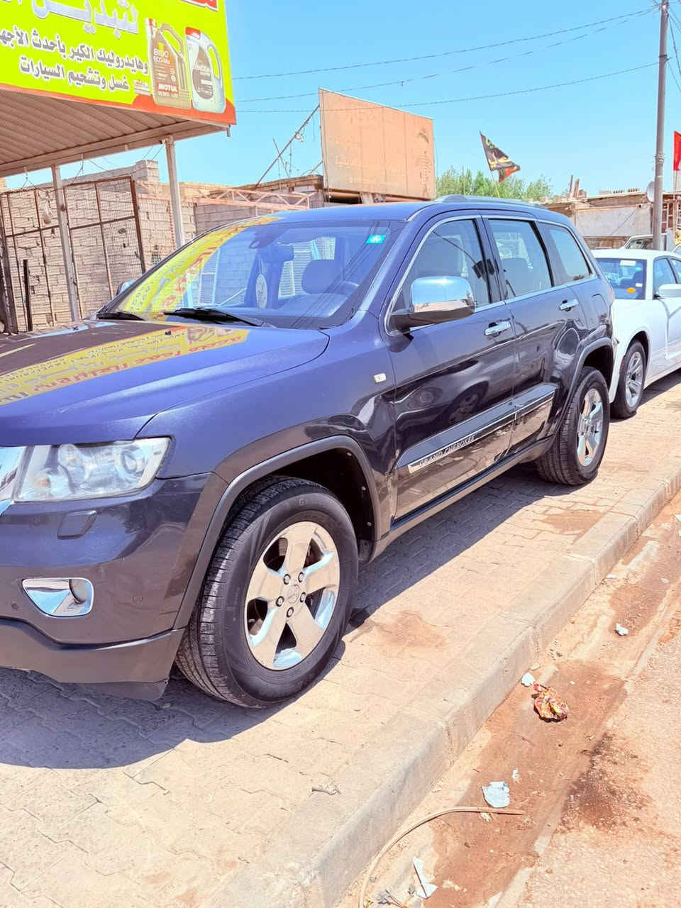 جيب لاريدو للبيع  او مراوس بجمسي او تاهو سياره لمتد  استفسار اكثر   اتصل ***********
