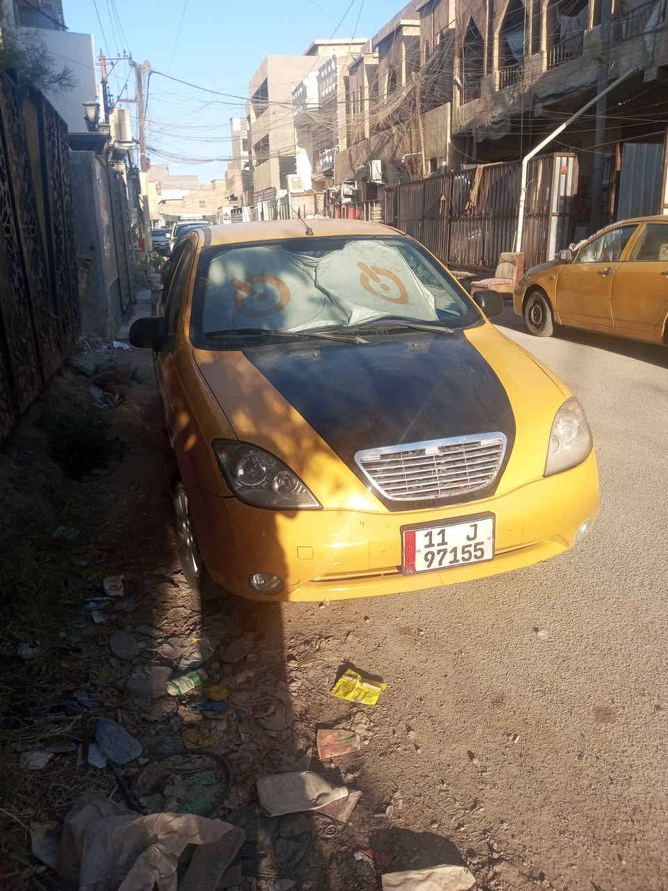 سلام عليكم طيبه للبيع موديل 16
تبريد يرادله غاز غير الغاز عليه متاكد منه غاز 
بيهه طخه بين الباب والجاملغ السايق الباقي مكفول الكشر 
مكينه خير من الله 
*********** 
مكاني بغداد الكرخ 
السعر 38

