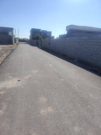 قطعة أرض مسيجة بالكامل  للبيع مجاور محطة كهرباء التصنيع المساحة الكلية...