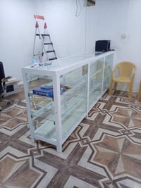 عندي ميز محل السعر  400الف بي مجال اتصال هذا رقم 07509541890
