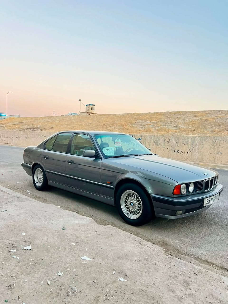 بي ام 525 للبيع موديل 1993
اصل 25 بليته وسنوية وارد يابان

كير اوتماتيك 3وضعيات قيادة شغال

محرك وكير وصدر كله نضيف وشرط

تبريد ثلج 

صبغ عام جماليه بدون ضربه 

غرفة جلد نضيفه

دبل ايرباك

اربع جامات كهرباء

السيارة فول عدا السلايد جاهزه مابيه نقص برغي

رقم كركوك مشروع وطني بسمي

دفتر بانزين

مكاني كركوك  ***********
